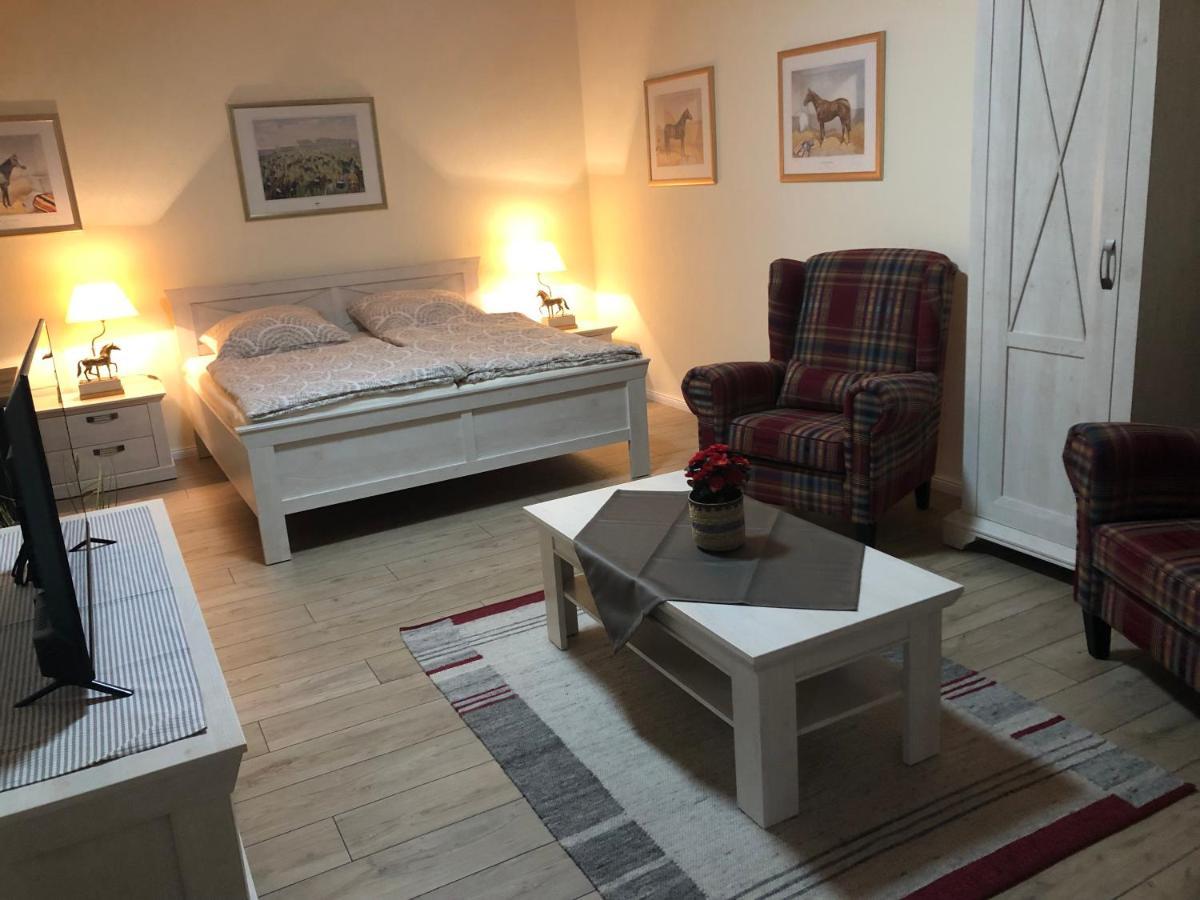 Ferienapartments Reitanlage Schenksolz Schenklengsfeld Dış mekan fotoğraf